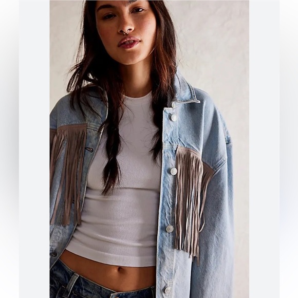 We The Free Fringe Out Denim Jacket by Free People Brand New W/O Tag Small - Picture 2 of 8